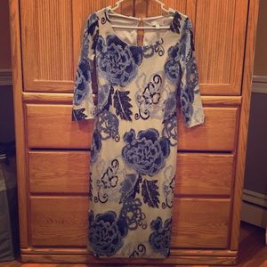 Beautiful dress worn once!